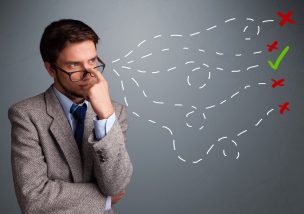 何で比較すべき?失敗しないSFAツール選びの勘所